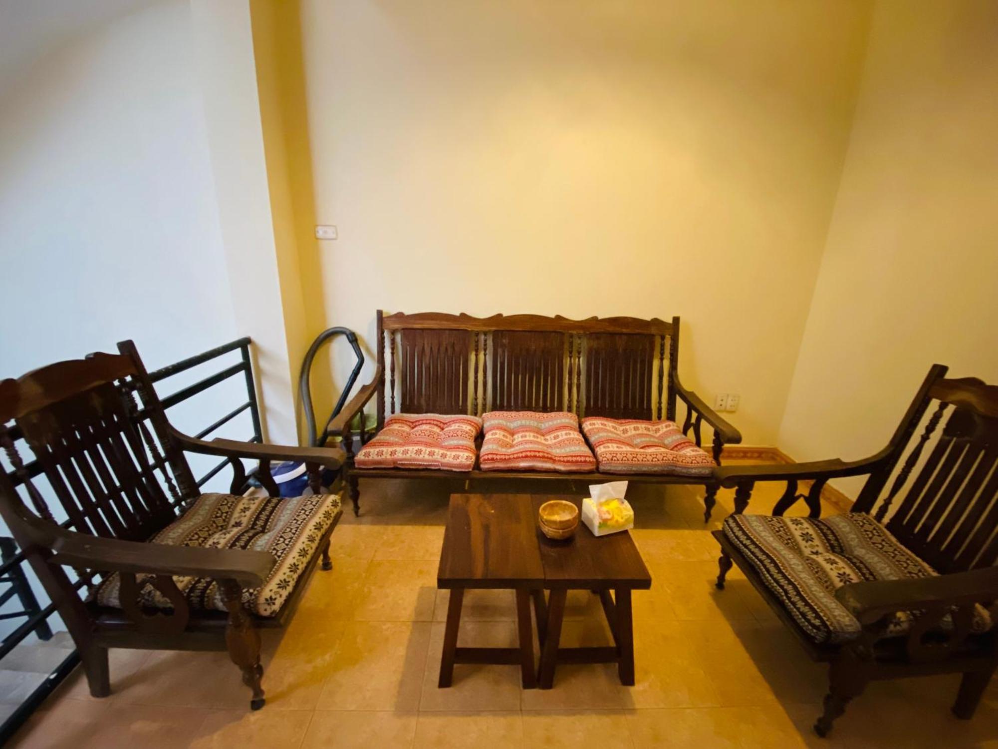 Pia Homestay - Tours & Motobike Rental 까오방 외부 사진