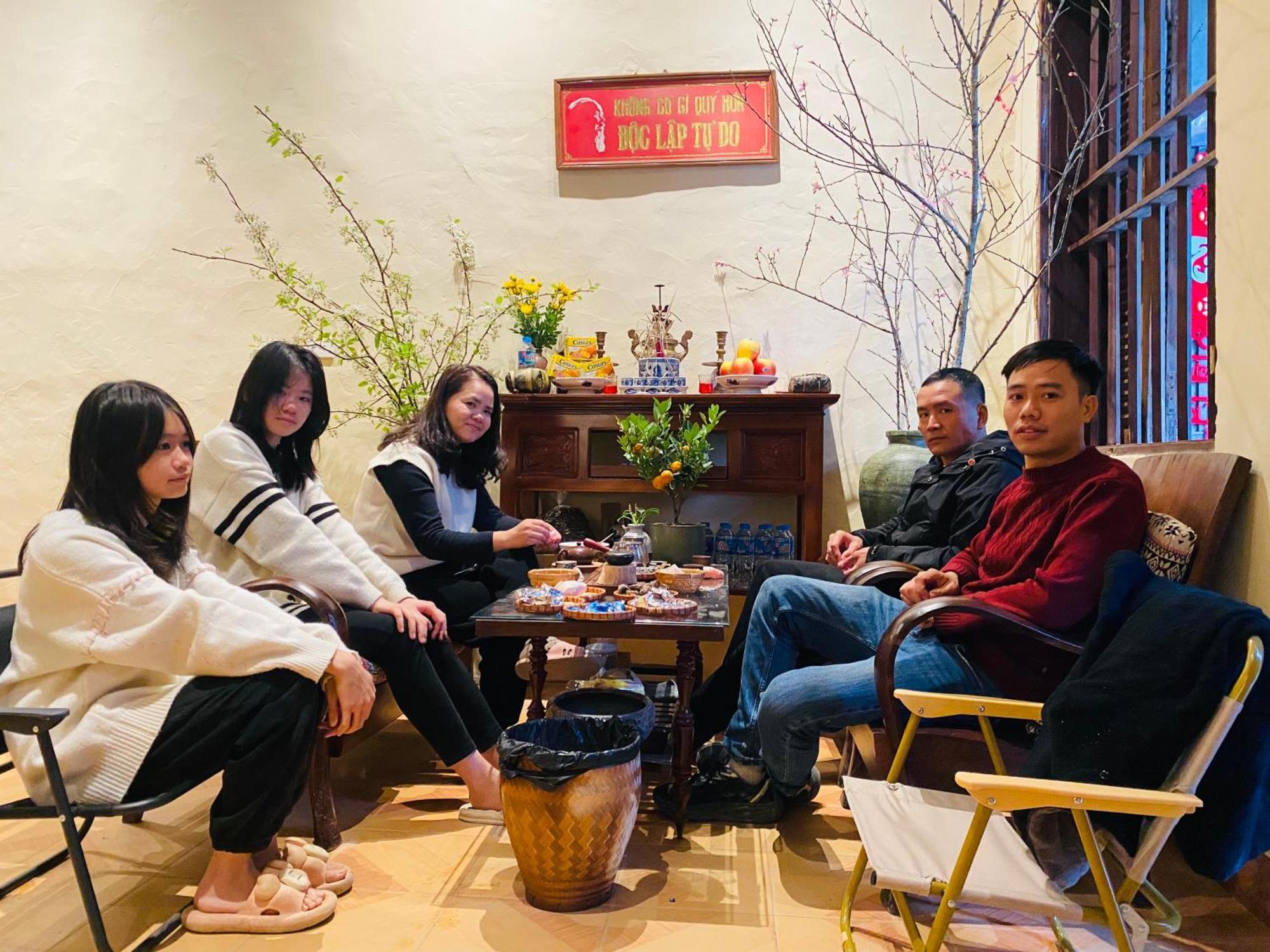 Pia Homestay - Tours & Motobike Rental 까오방 외부 사진